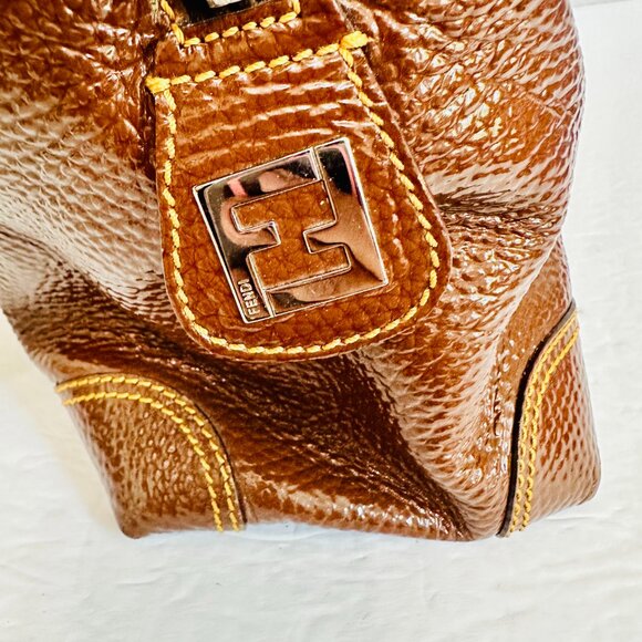 AUTHENTIC FENDI PEBBLED PATENT LEATHER BROWN LARGE SATCHEL  TOTE - Picture 7 of 14